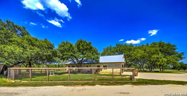 224 ROLLING VIEW DR Boerne, TX 78006