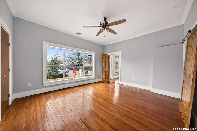 1612 SAINT PETER ST Gonzales, TX 78629