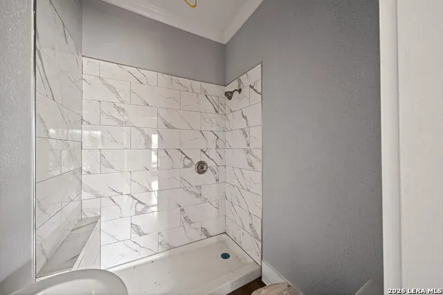1612 SAINT PETER ST Gonzales, TX 78629