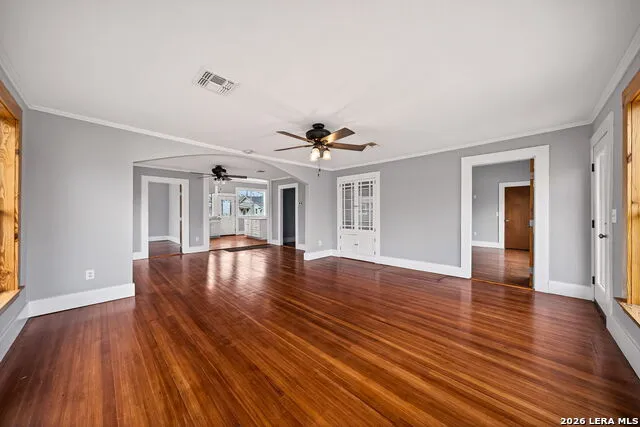 1612 SAINT PETER ST Gonzales, TX 78629
