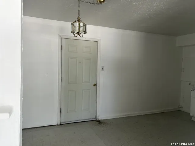 1449 Juanita Dr Eagle Pass, TX 78852