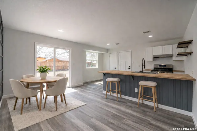 7022 Brownleaf San Antonio, TX 78227