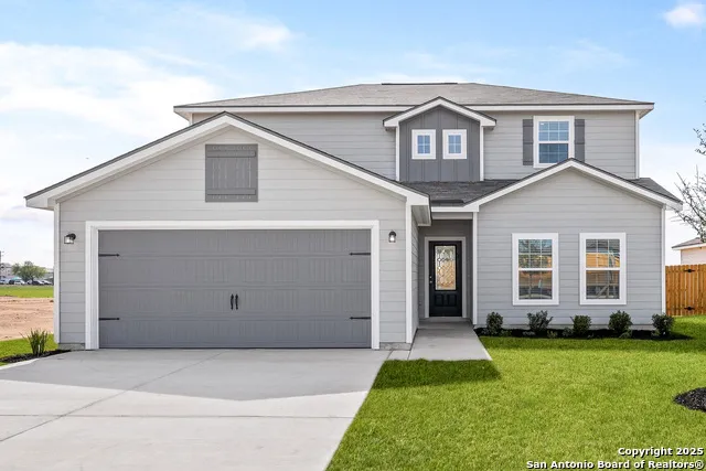 16001 Delgado Hills Lytle, TX 78052