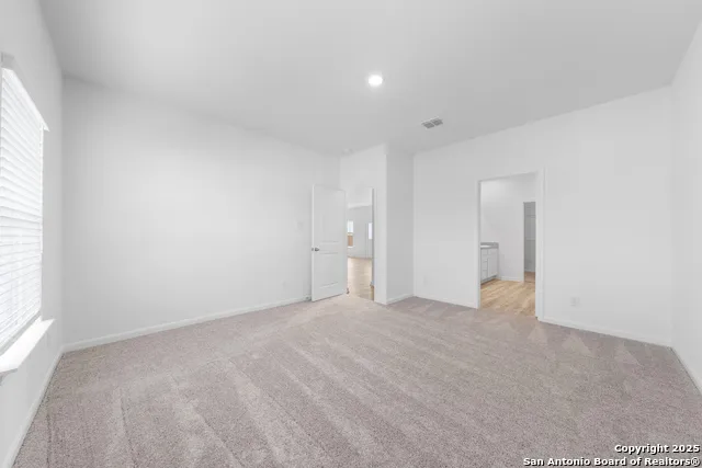 16001 Delgado Hills Lytle, TX 78052