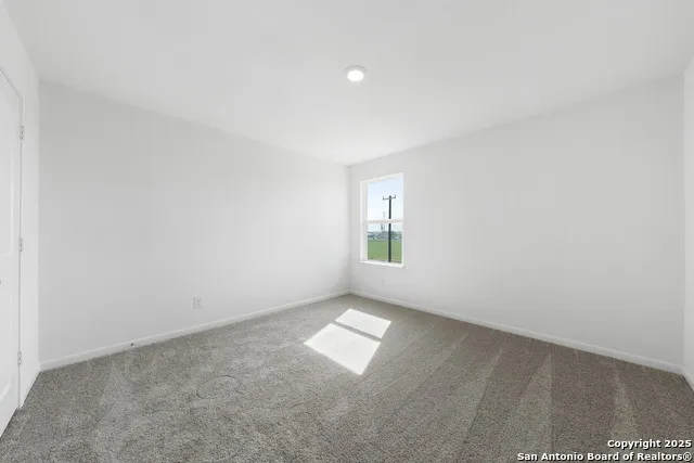 16001 Delgado Hills Lytle, TX 78052