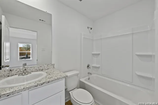 15118 Waterow View Von Ormy, TX 78073