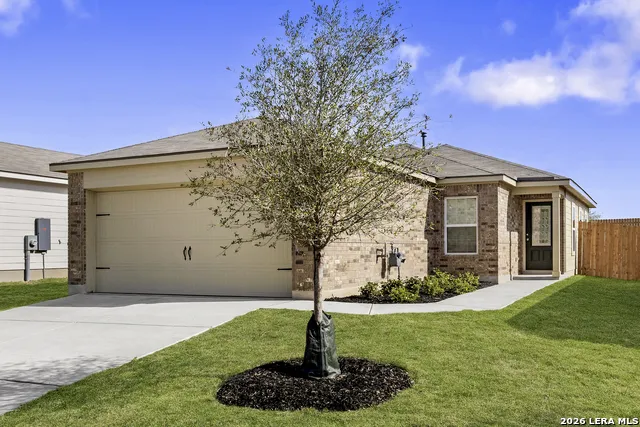15118 Waterow View Von Ormy, TX 78073