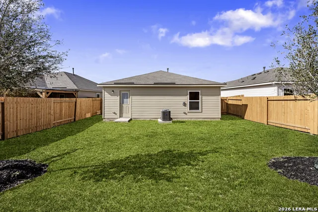 15118 Waterow View Von Ormy, TX 78073