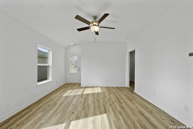15118 Waterow View Von Ormy, TX 78073