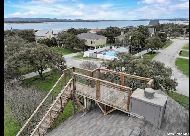 1251 Stagecoach Canyon Lake, TX 78133