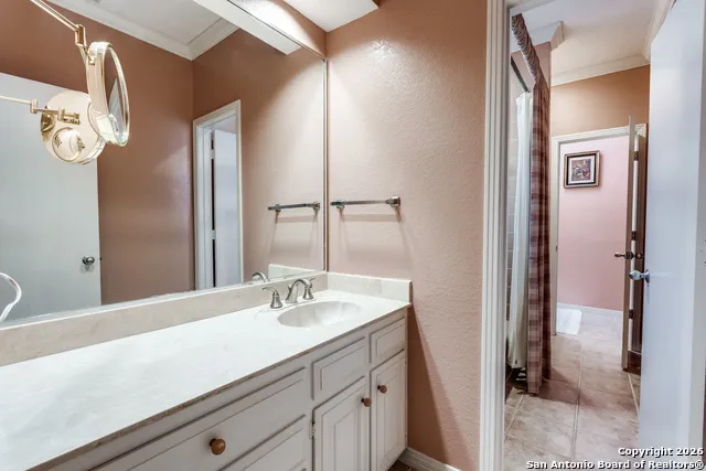 7801 Timber Top Fair Oaks Ranch, TX 78015