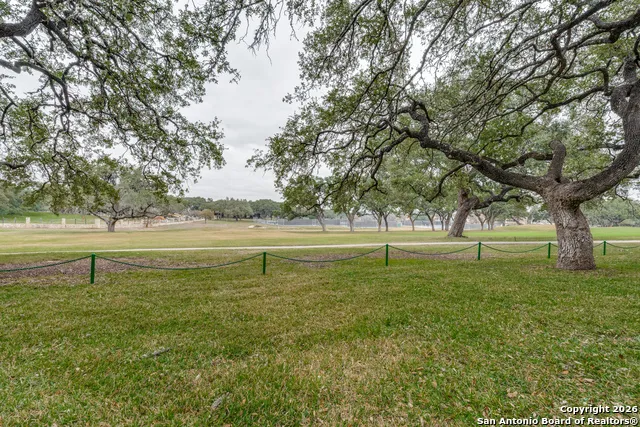 7801 Timber Top Fair Oaks Ranch, TX 78015