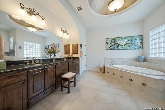 1406 Melanie Cir San Antonio, TX 78258