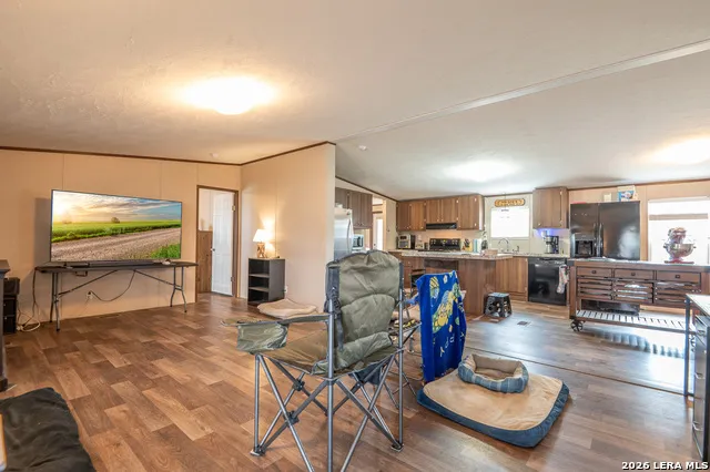 213 Oak View La Vernia, TX 78121