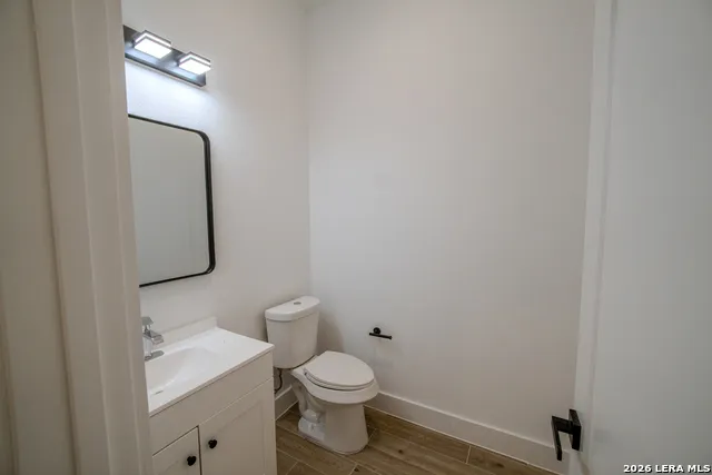 109 W Eli Chandler Blanco, TX 78606