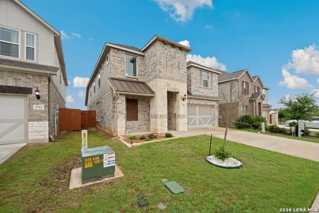 1708 Kneupper Farm New Braunfels, TX 78132