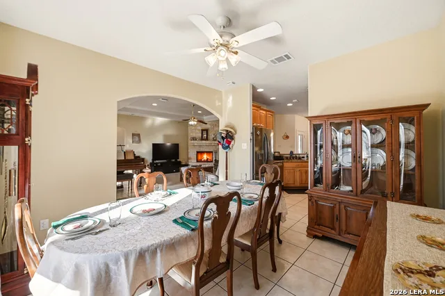 528 Jacobs La Vernia, TX 78121