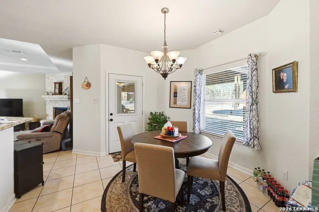 528 Jacobs La Vernia, TX 78121