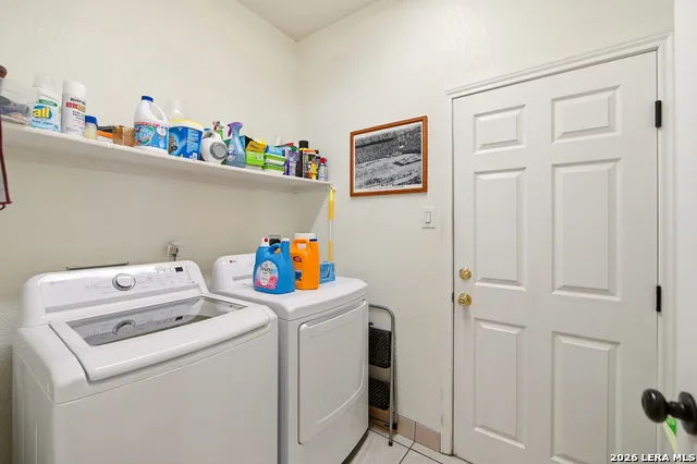 528 Jacobs La Vernia, TX 78121