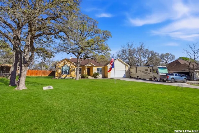 528 Jacobs La Vernia, TX 78121