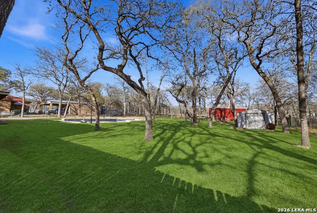 528 Jacobs La Vernia, TX 78121