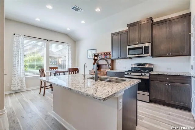 712 Coyote Creek Kyle, TX 78640