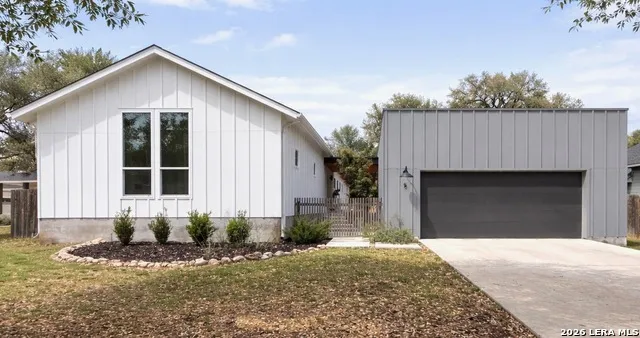 5 Cripple Creek Court Wimberley, TX 78676