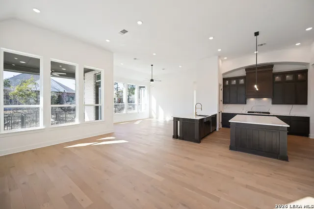 121 cherokee sedge San Marcos, TX 78666