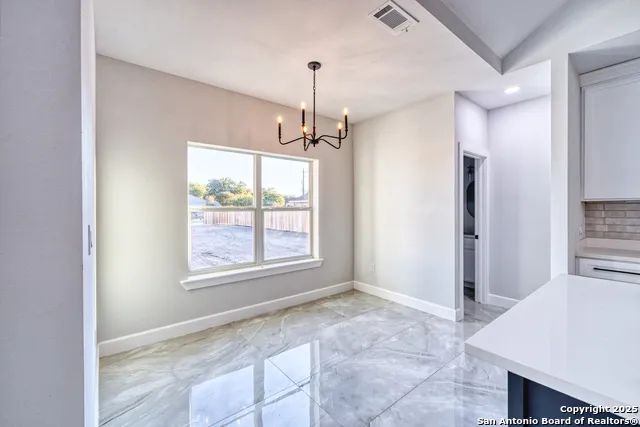 14 Hope Place Uvalde, TX 78801