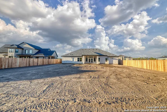14 Hope Place Uvalde, TX 78801