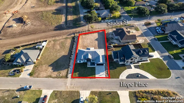 14 Hope Place Uvalde, TX 78801