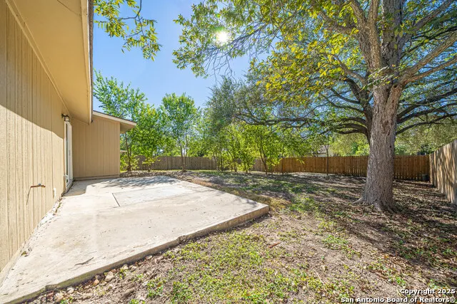 7814 Oak Forest Live Oak, TX 78233