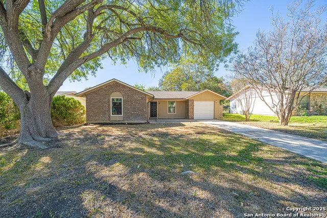 7814 Oak Forest Live Oak, TX 78233