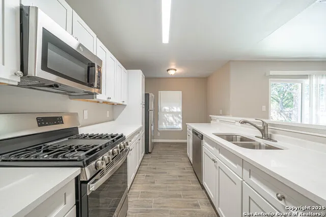 7814 Oak Forest Live Oak, TX 78233