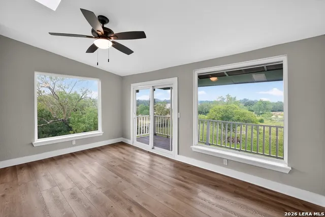 414 MEDINA DR Bandera, TX 78003