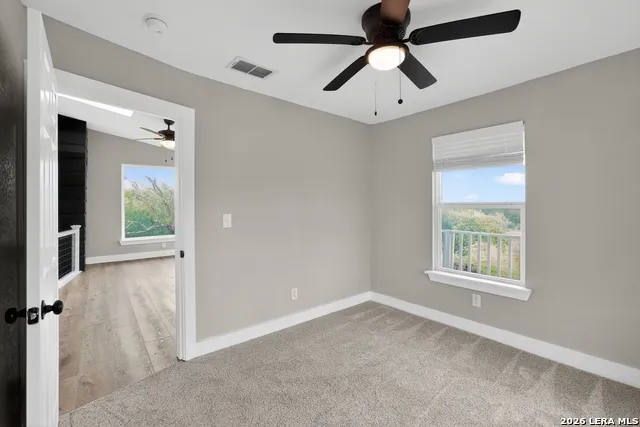 414 MEDINA DR Bandera, TX 78003