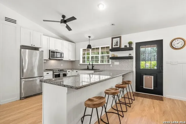 601 VALLEY VIEW WEST RD San Marcos, TX 78666