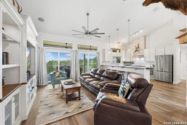 14343 Santa Loma Helotes, TX 78023