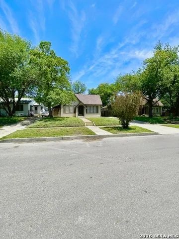 307 FURR DR
