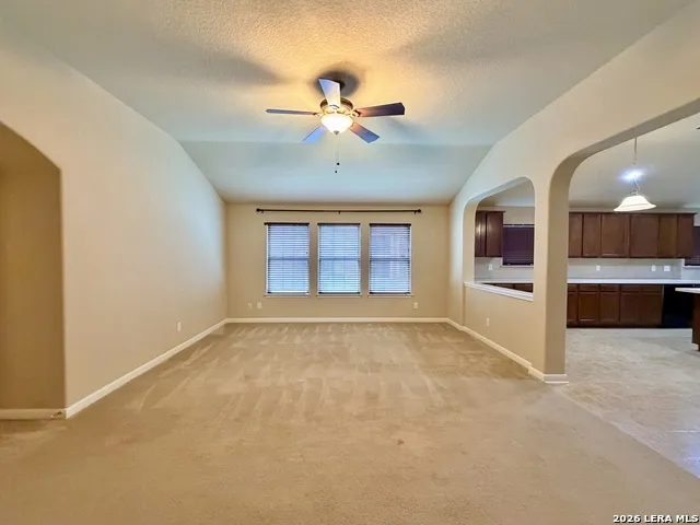 11727 Autumndale San Antonio, TX 78254