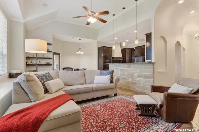 6243 Cecilyann San Antonio, TX 78253