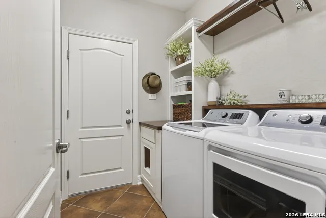 6243 Cecilyann San Antonio, TX 78253