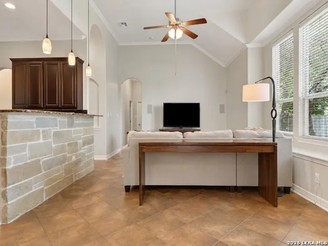 6243 Cecilyann San Antonio, TX 78253