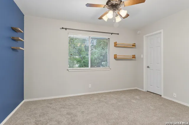946 RIVERSTONE DR San Antonio, TX 78258