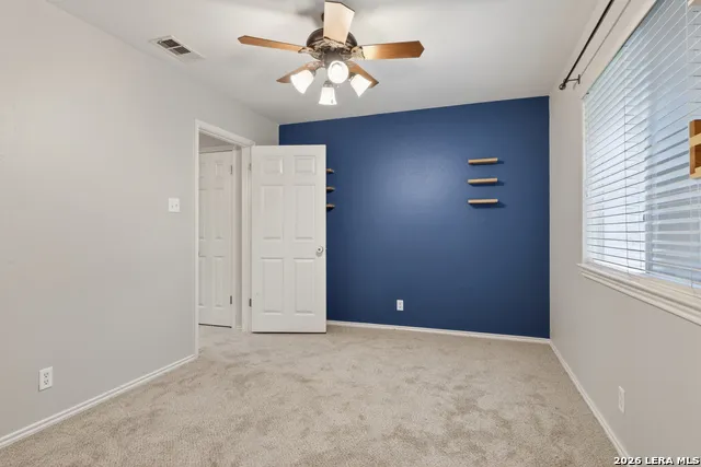 946 RIVERSTONE DR San Antonio, TX 78258