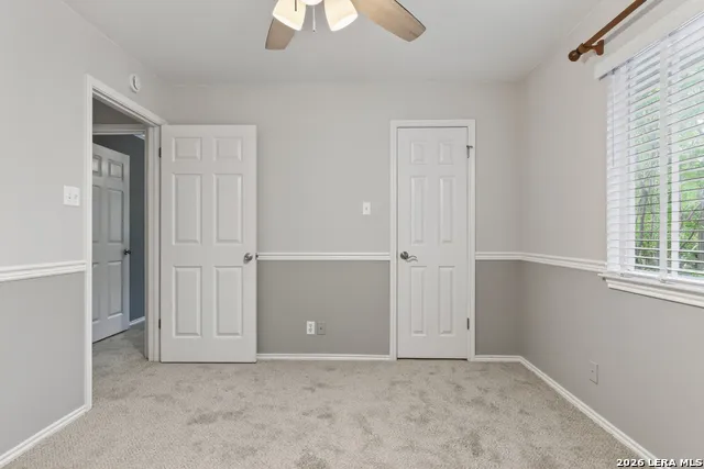 946 RIVERSTONE DR San Antonio, TX 78258