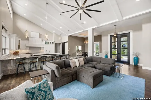 117 BITTER SPGS Boerne, TX 78006