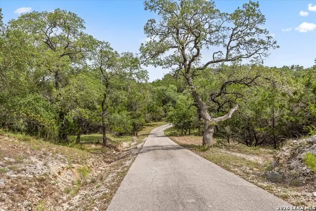 117 BITTER SPGS Boerne, TX 78006