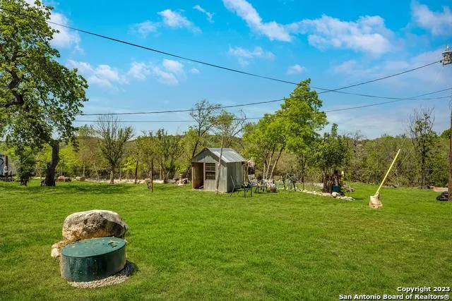 212 Way Ingram, TX 78025