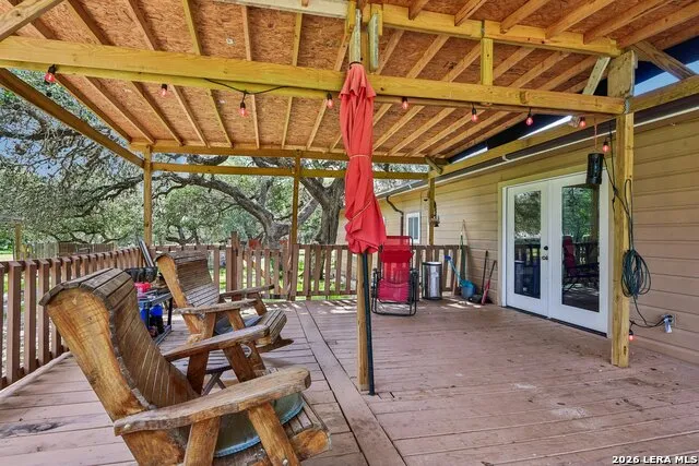 1281 County Road 6723 Natalia, TX 78059